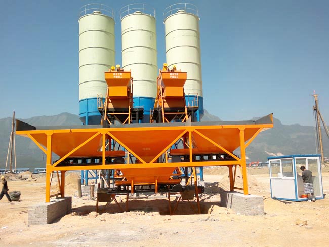 螺旋機(jī)、水泥罐、攪拌機(jī)